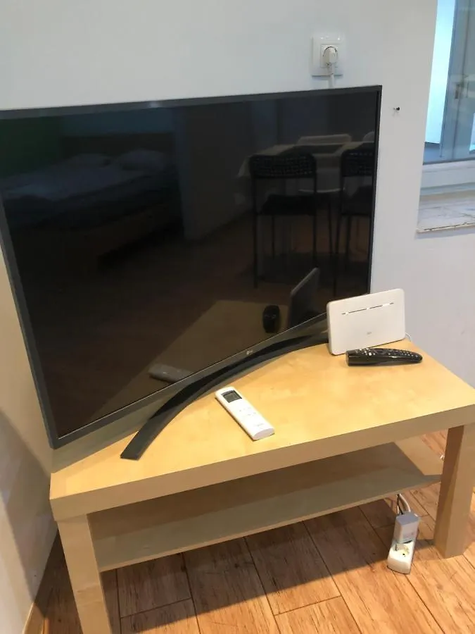 Kert Kapcsolatos Lakas Privat Parkoloval Apartment Budapest