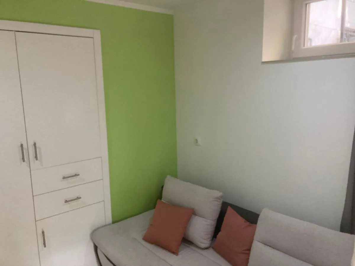 Kert Kapcsolatos Lakas Privat Parkoloval Apartment Budapest
