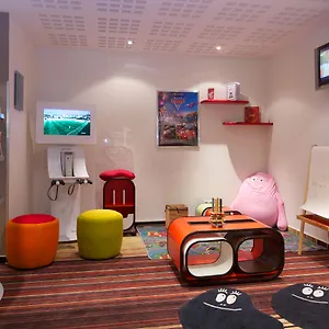 Novotel Hotel